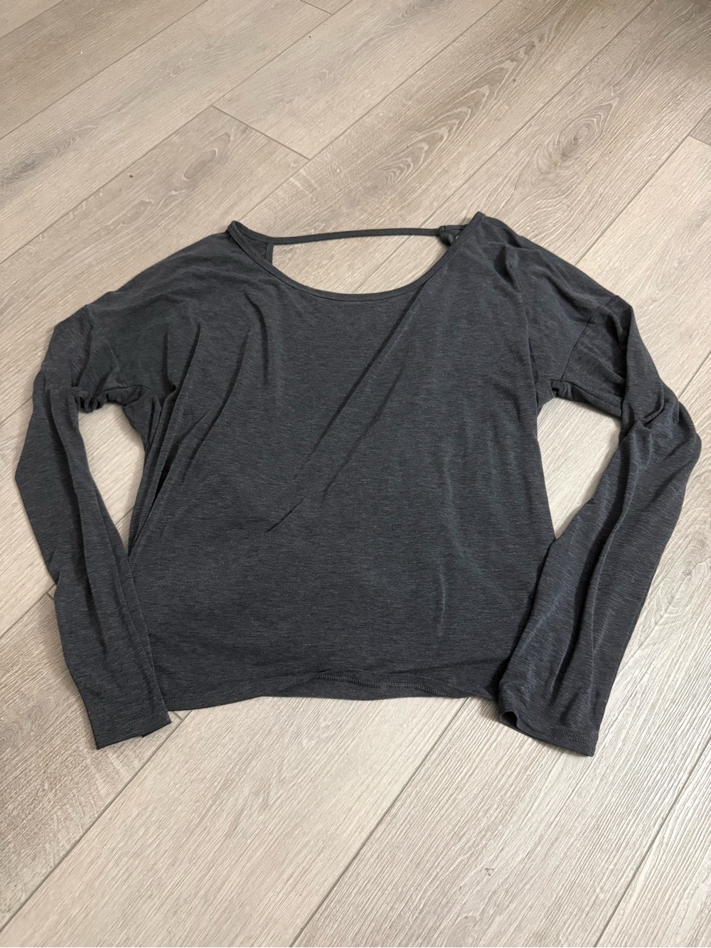 GAP Fit Heathered Dark Charcoal Long-Sleeve Top size M